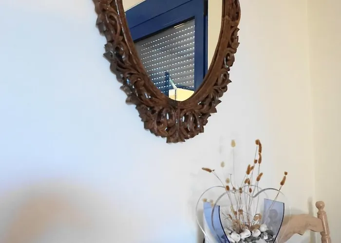 The Blue Leaf Family Villa
